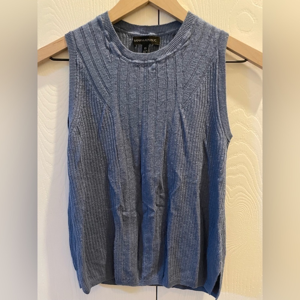Banana Republic Blue Sleeveless Sweater Top